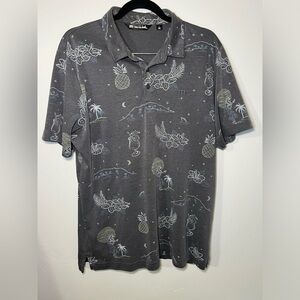 Travis Mathew Polo Short Shirt Men's Large Black Polo Summer Alcohol Pattern